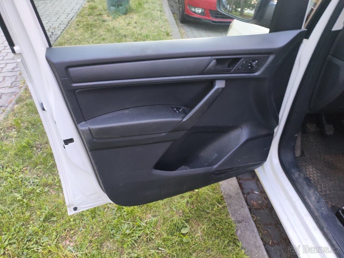 2018 Volkswagen CADDY - 13