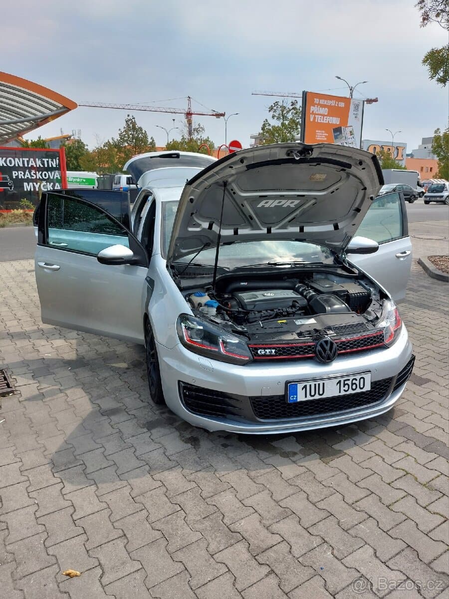 Volkswagen GOLF - 13