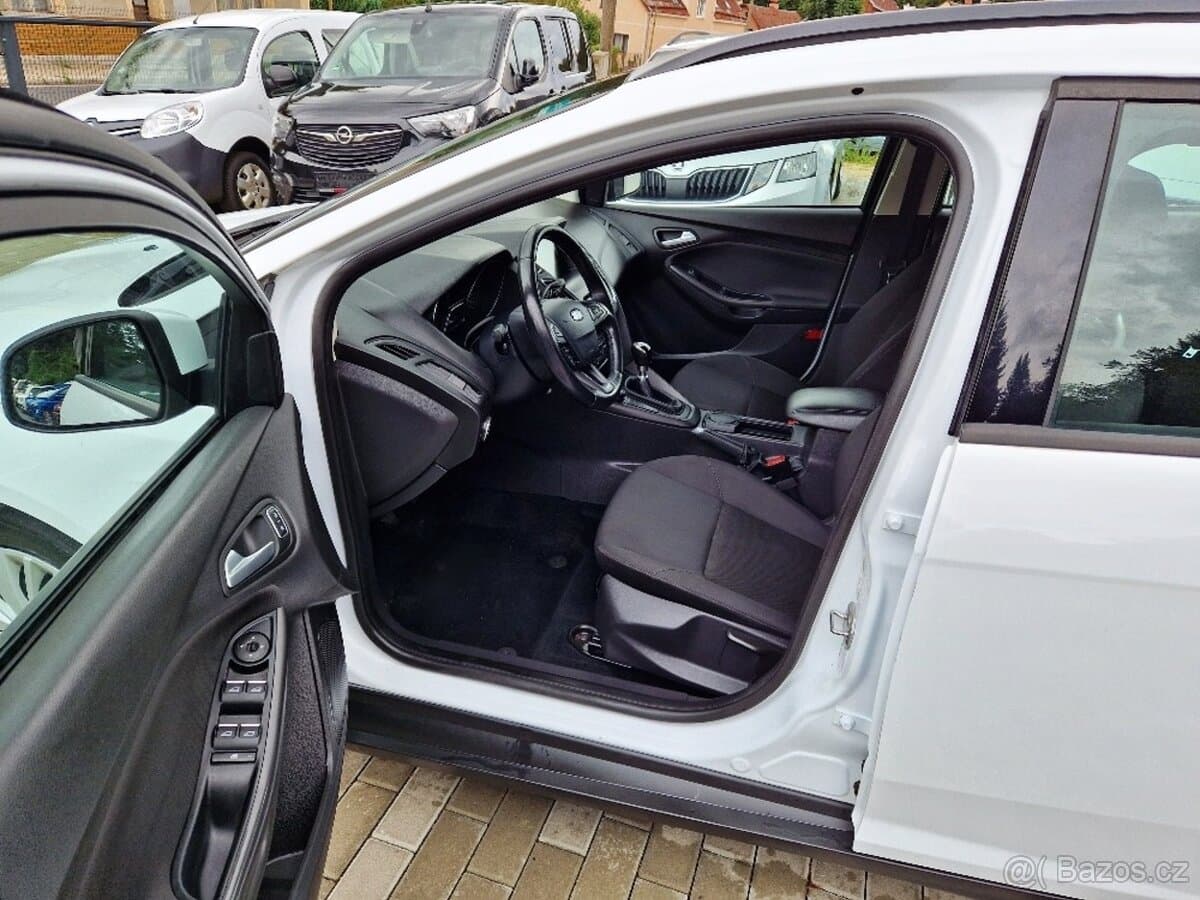 2018 Ford FOCUS - 13