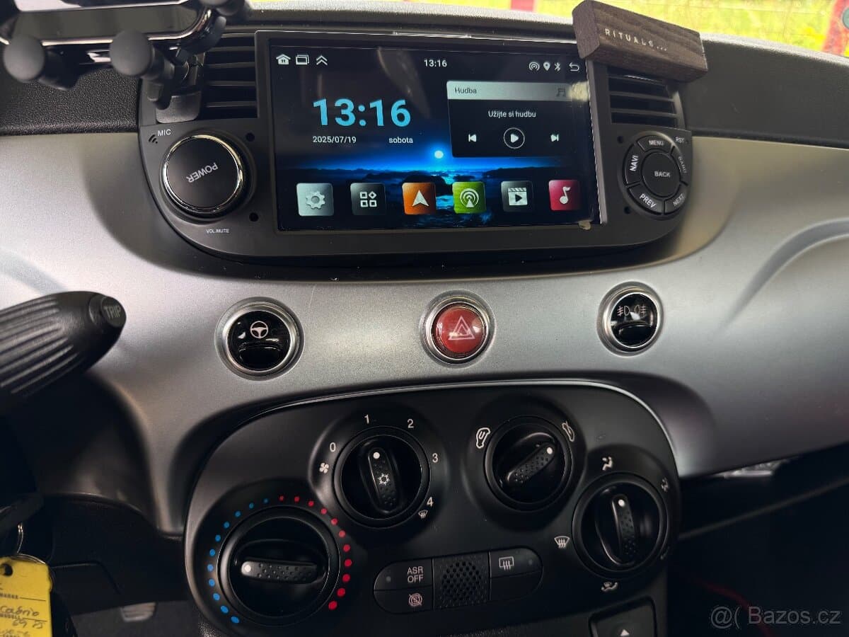 2014 Fiat 500 - 13