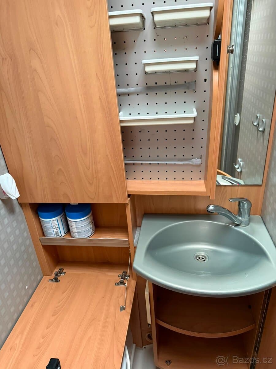 Mercedes-Benz SPRINTER - 13