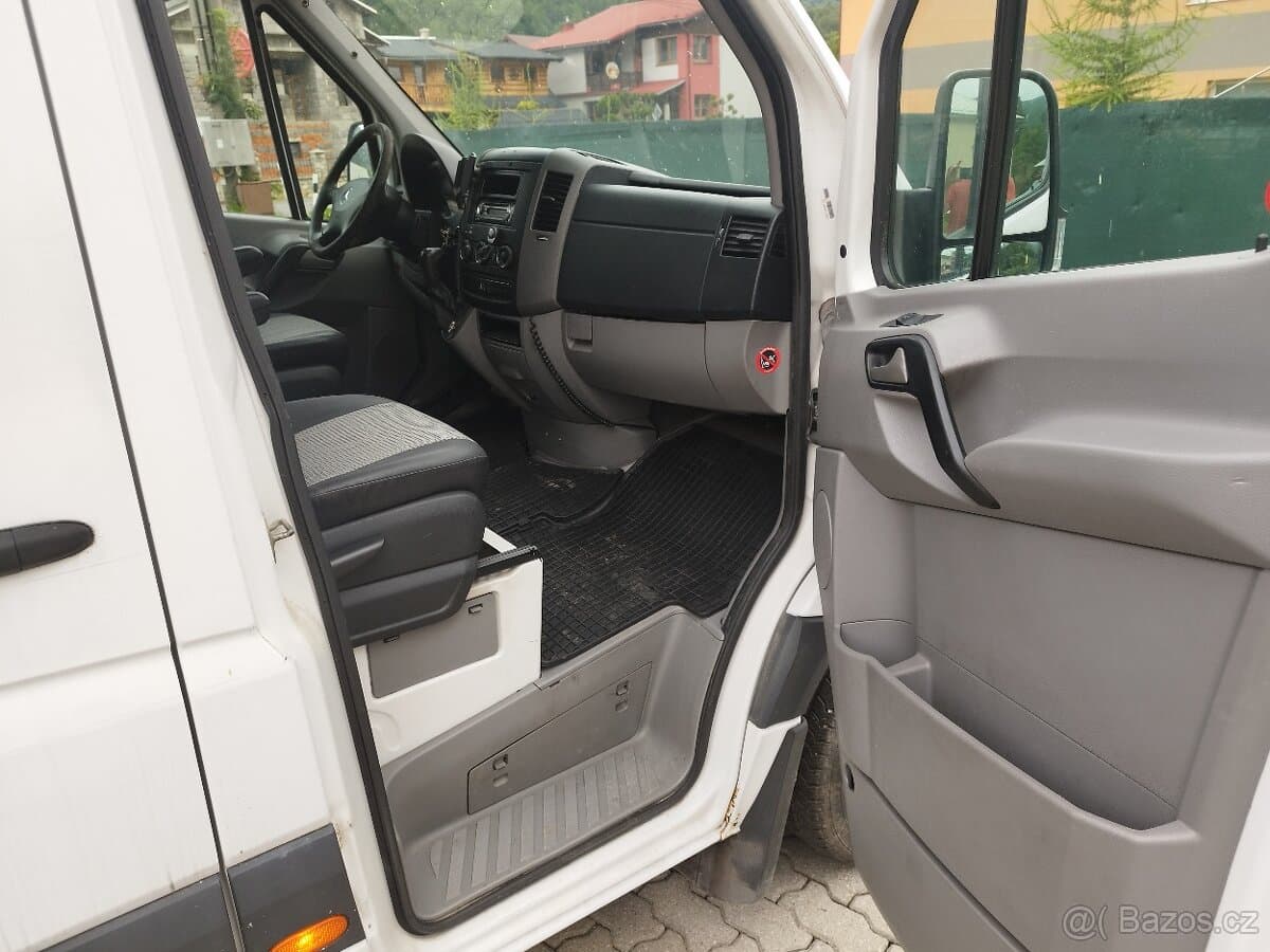2007 Mercedes-Benz SPRINTER - 13