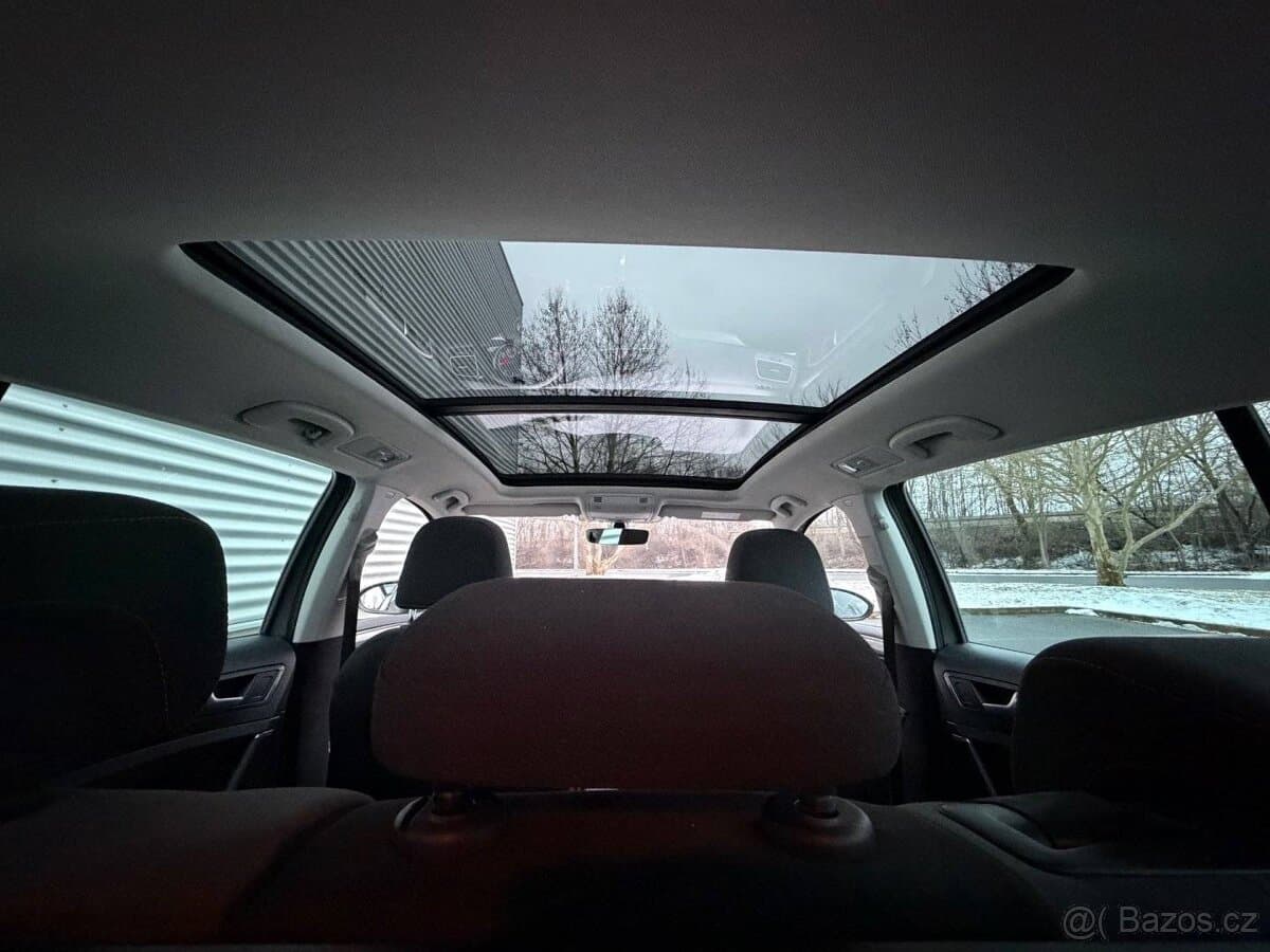 Volkswagen GOLF - 13