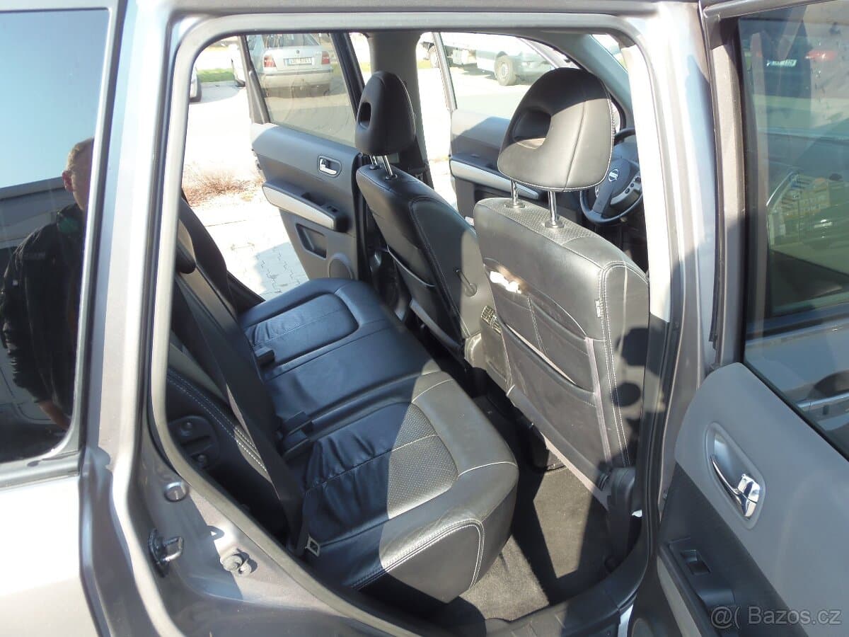 2010 Nissan X-TRAIL - 13