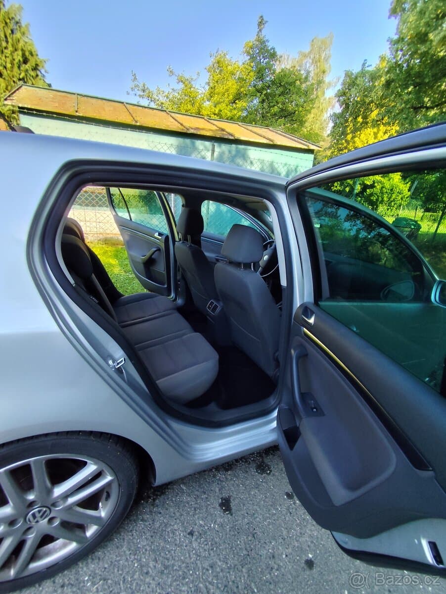 2008 Volkswagen GOLF - 13