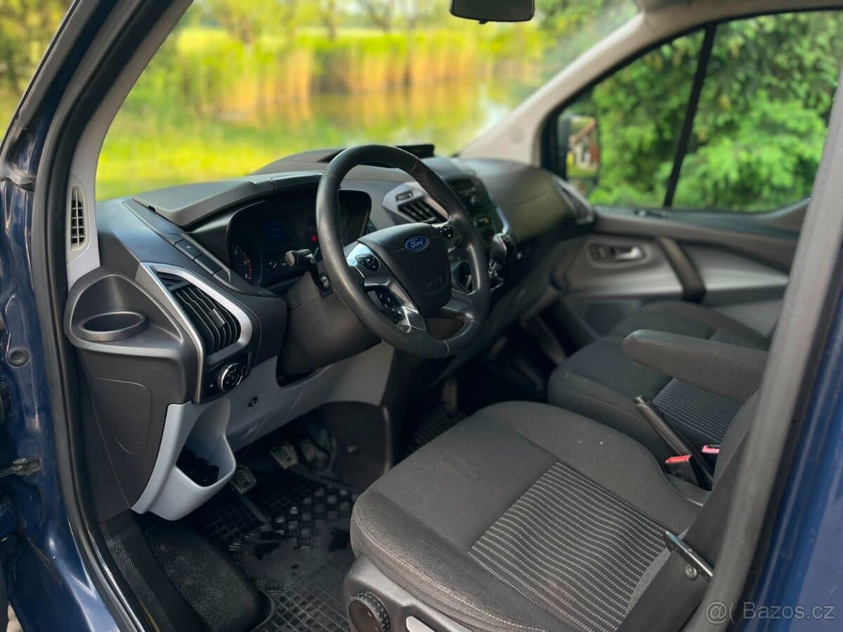 Ford TRANSIT - 13