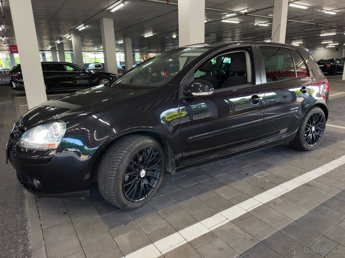 Volkswagen GOLF - 13