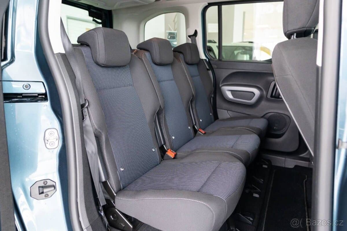2025 Fiat DOBLO - 13
