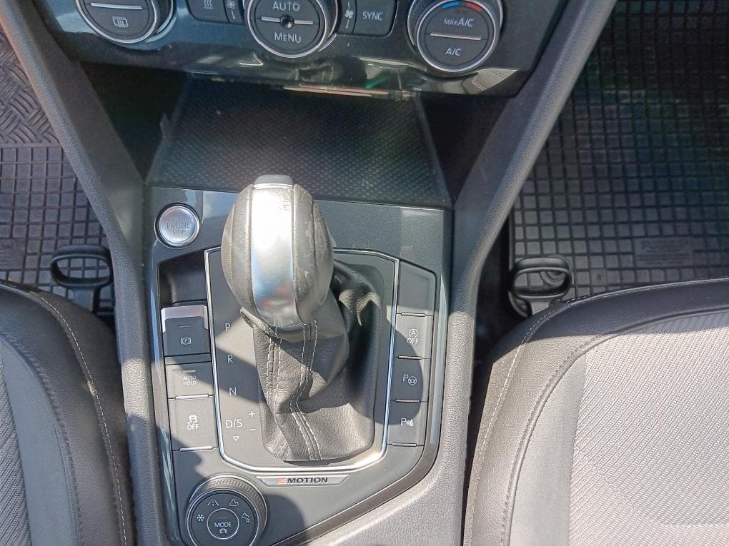 2018 Volkswagen TIGUAN - 13