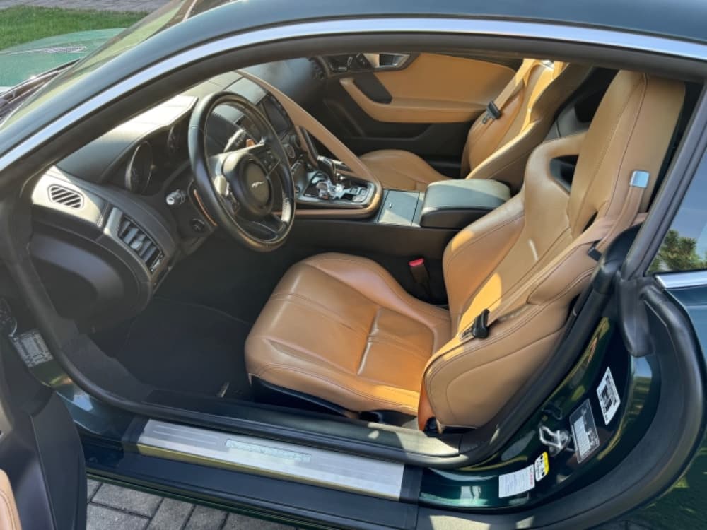 2014 Jaguar F-TYPE - 13
