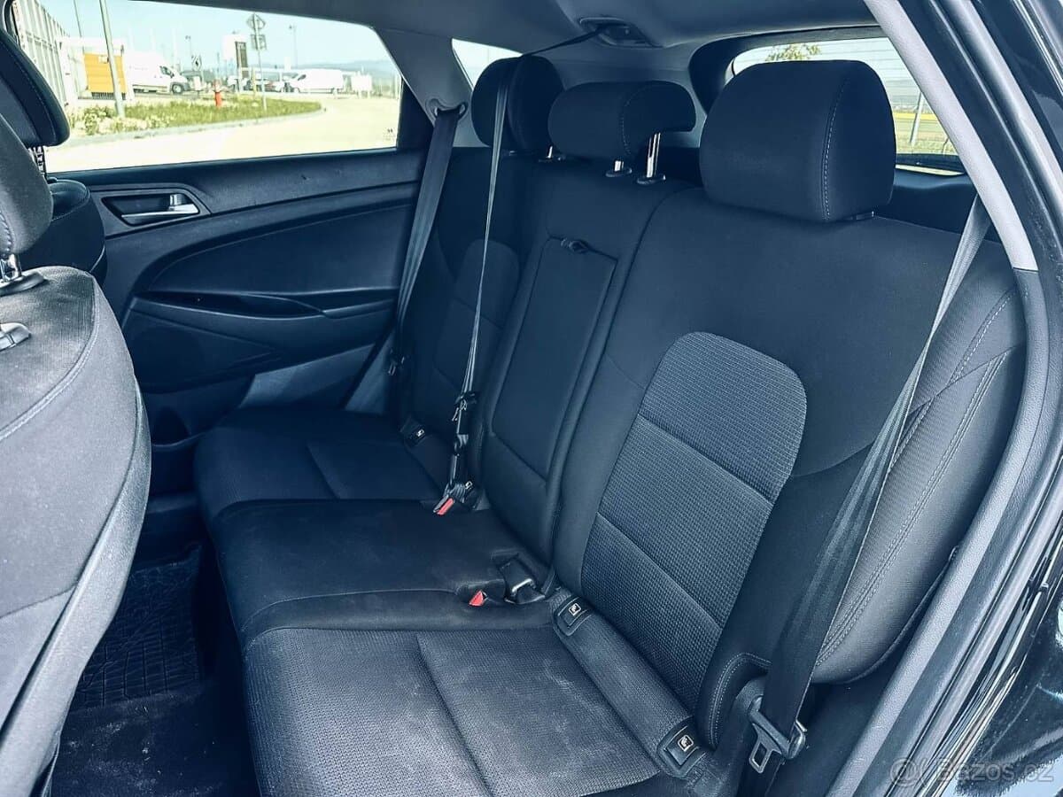 2017 Hyundai TUCSON - 13
