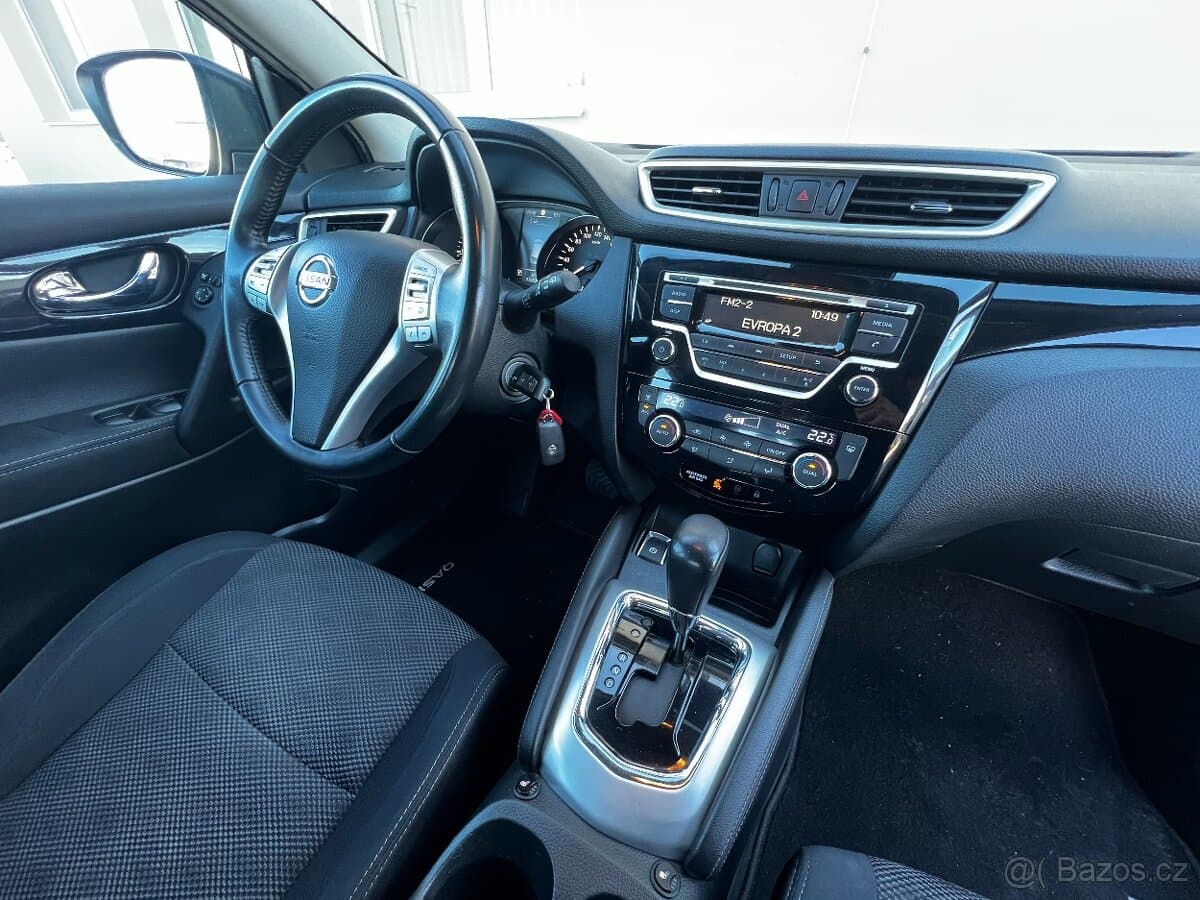 2015 Nissan QASHQAI - 13