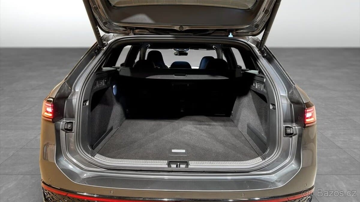 2025 Volkswagen PASSAT - 13