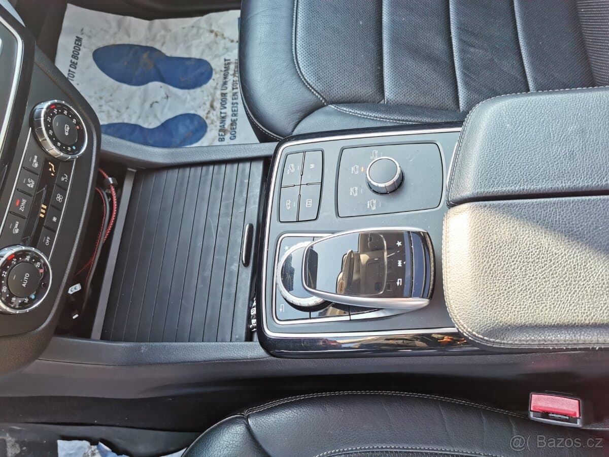 2017 Mercedes-Benz GL - 13