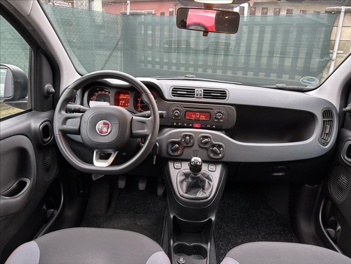 2017 Fiat PANDA - 13