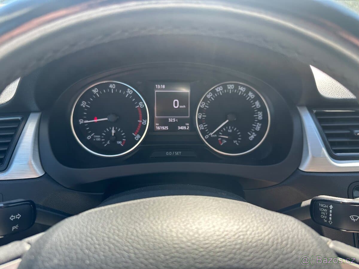 2016 Škoda RAPID - 13