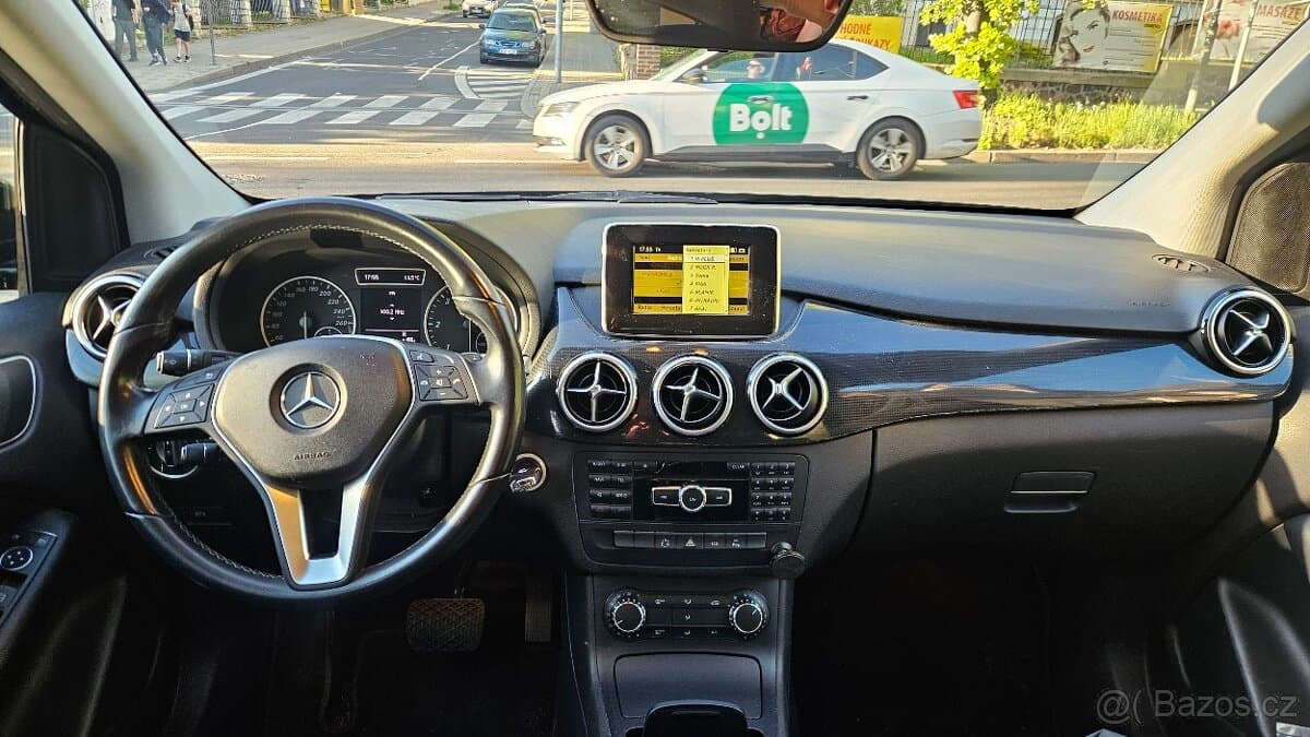 2014 Mercedes-Benz B-CLASS - 13