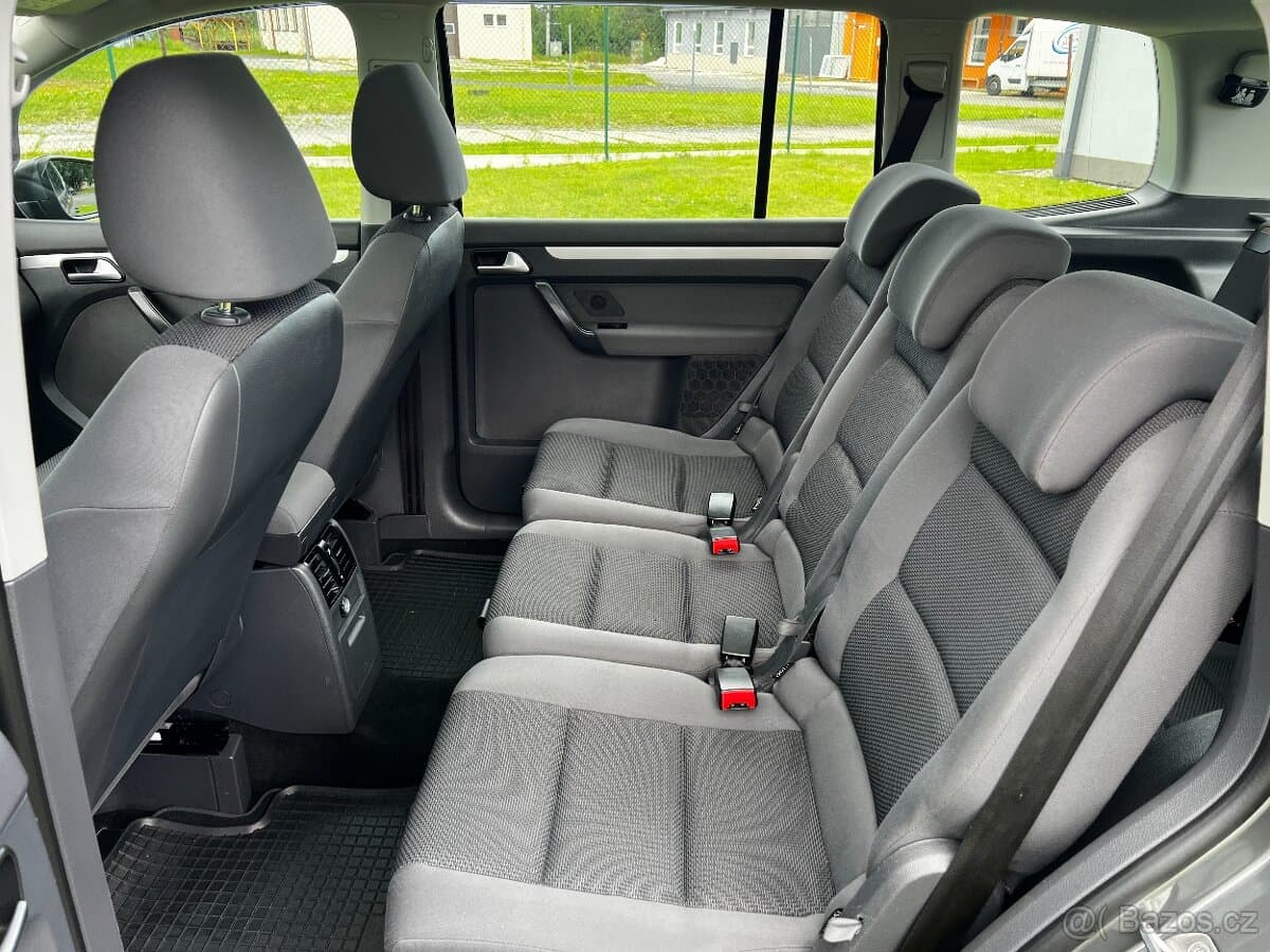 2015 Volkswagen TOURAN - 13