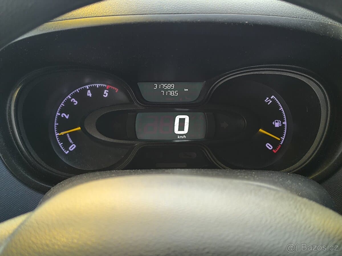 2017 Opel VIVARO - 13