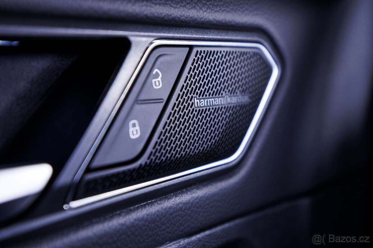 2023 Volkswagen TIGUAN - 13