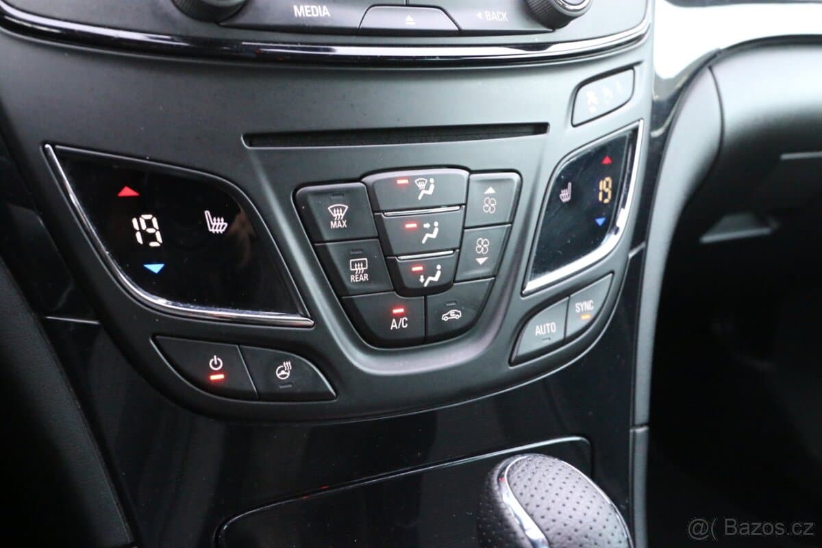 2014 Opel INSIGNIA - 13