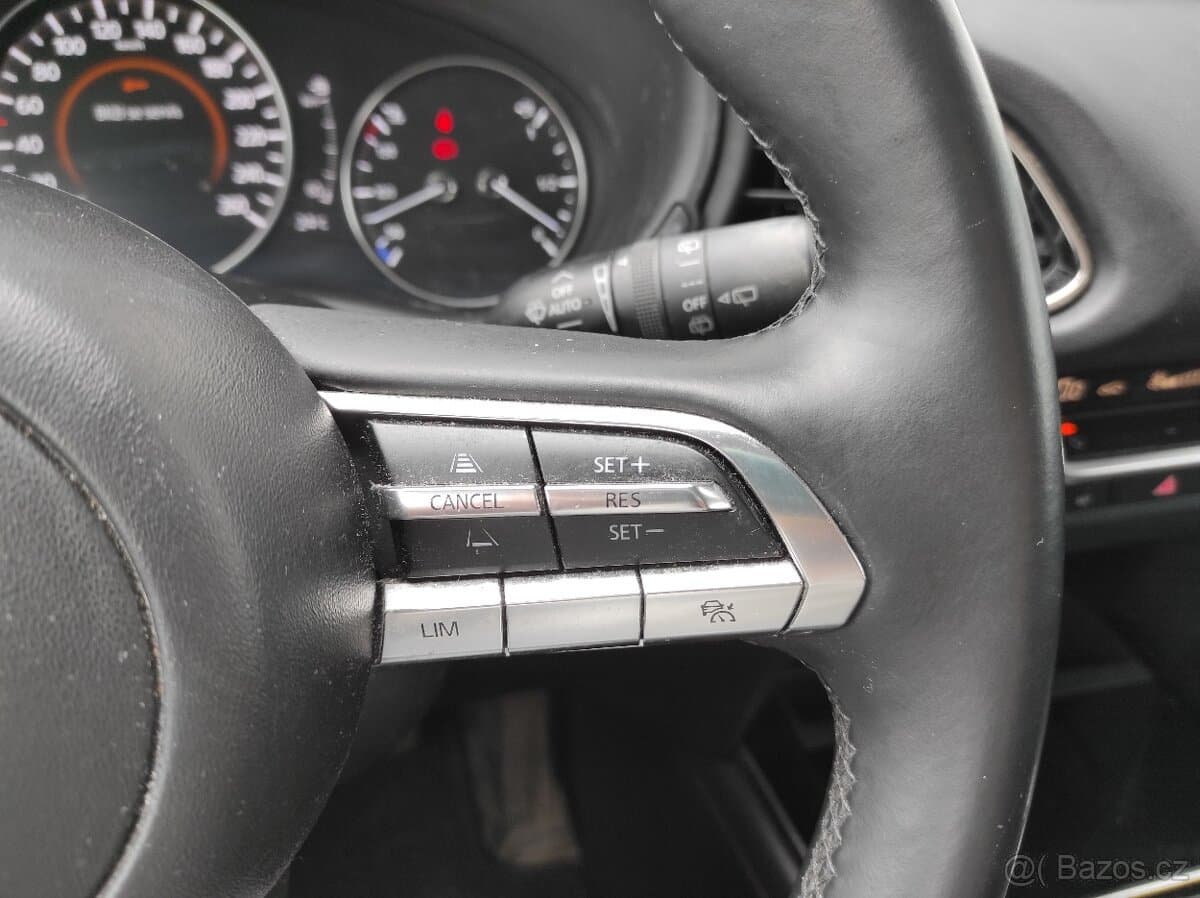 2022 Mazda CX-30 - 13