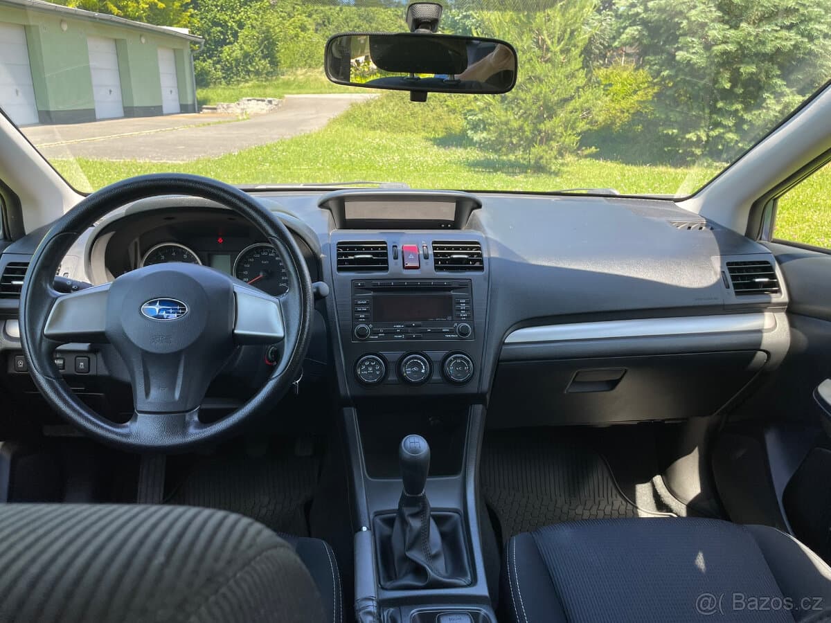2015 Subaru XV - 13
