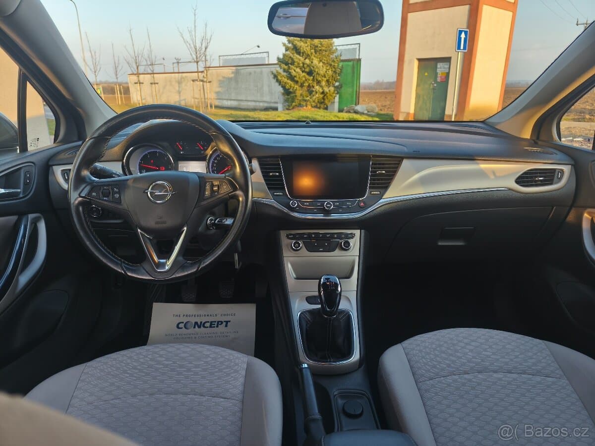 2016 Opel ASTRA - 13