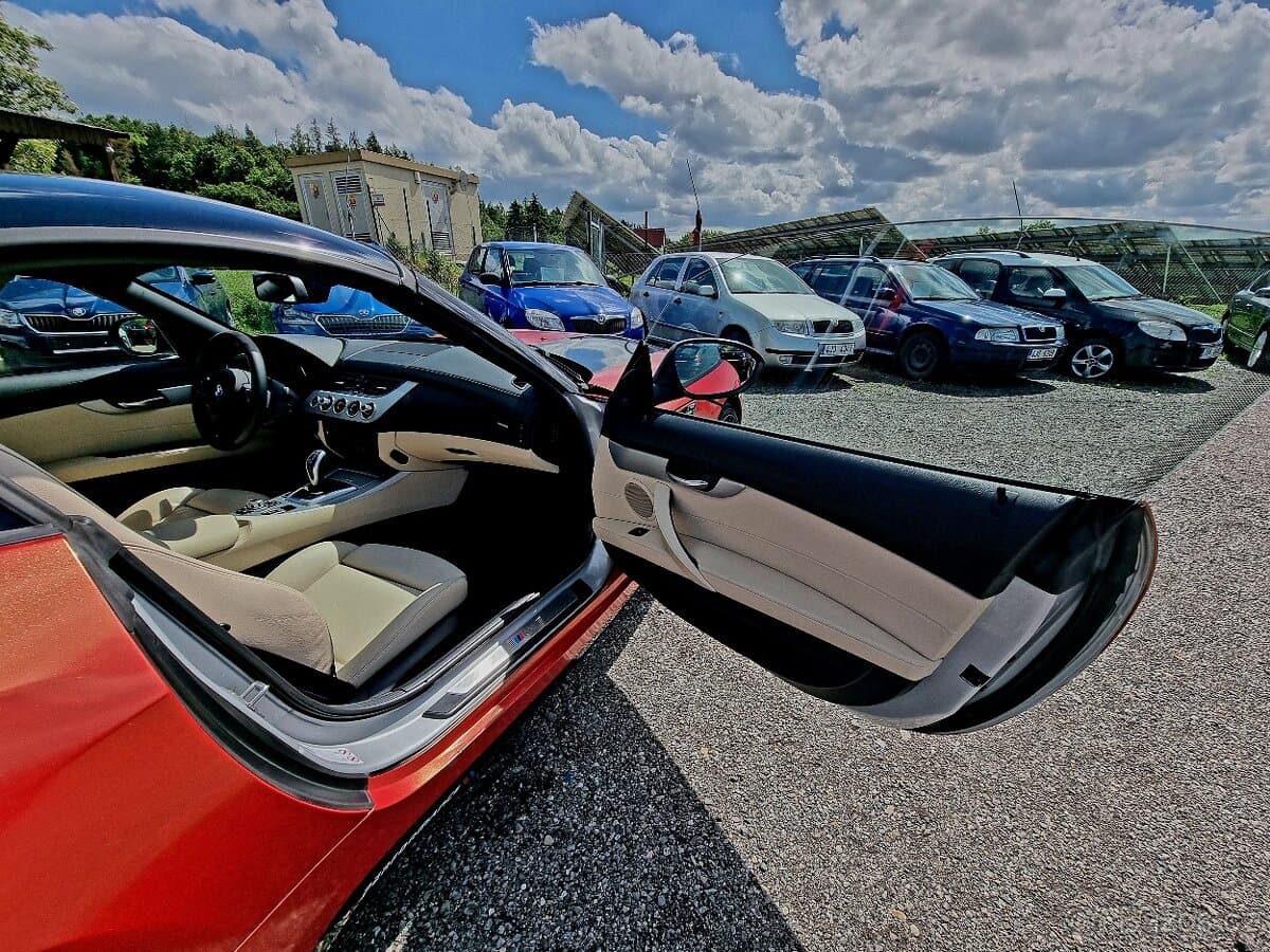 2012 BMW Z4 - 13
