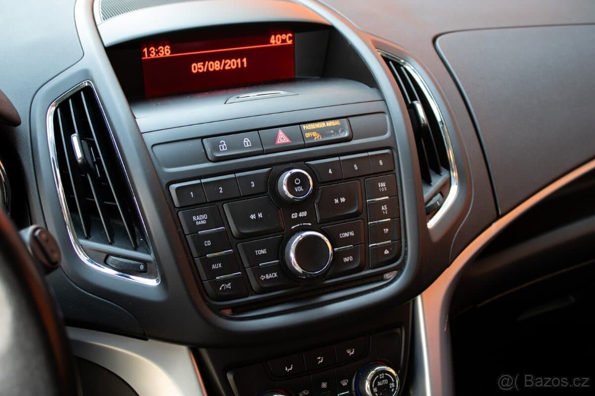2012 Opel ZAFIRA - 13