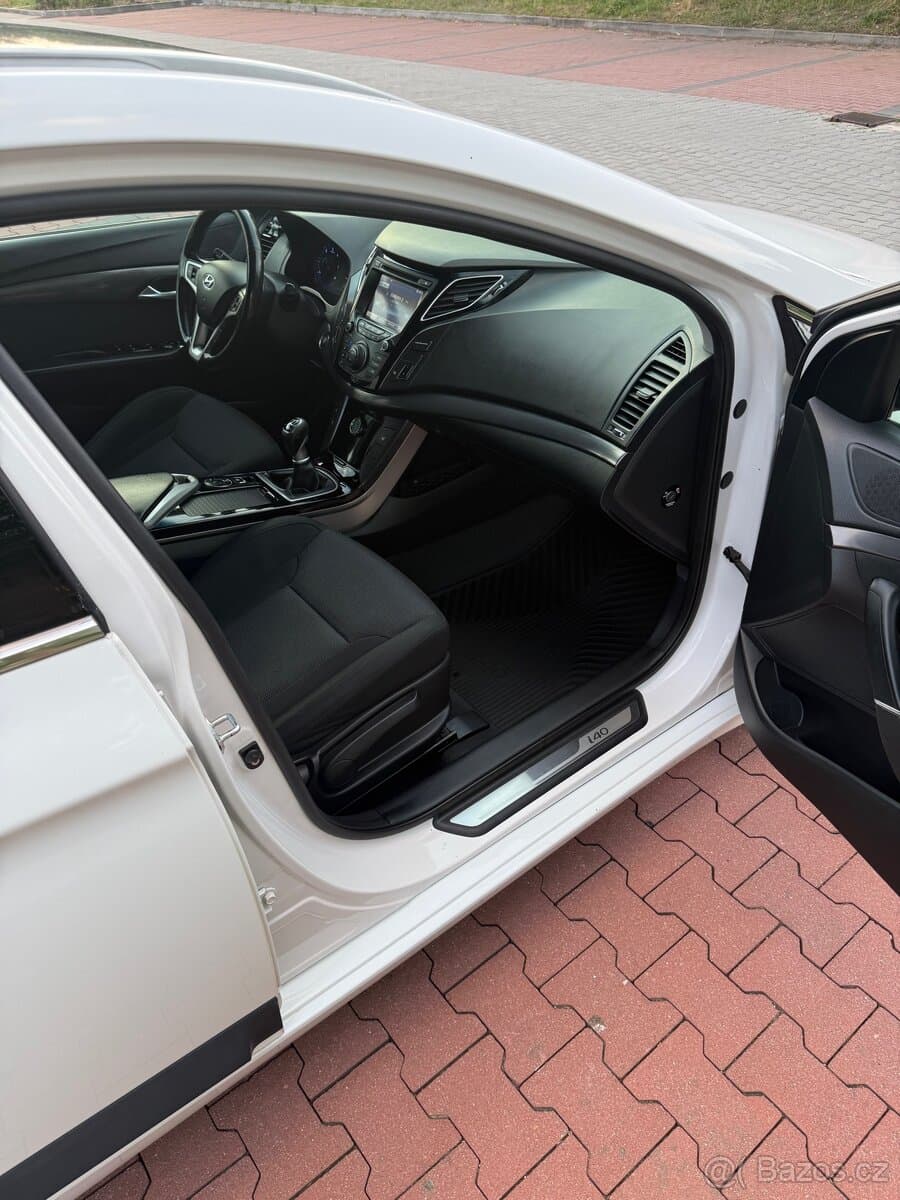 2013 Hyundai i40 - 13