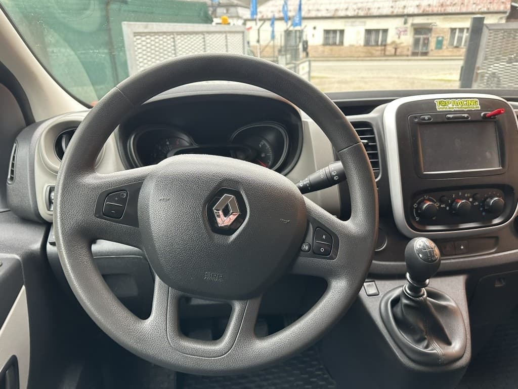 2017 Renault TRAFIC - 13