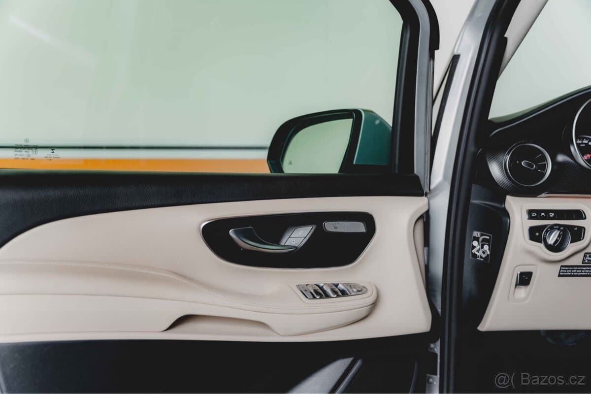 2020 Mercedes-Benz OSTATNÍ - 13