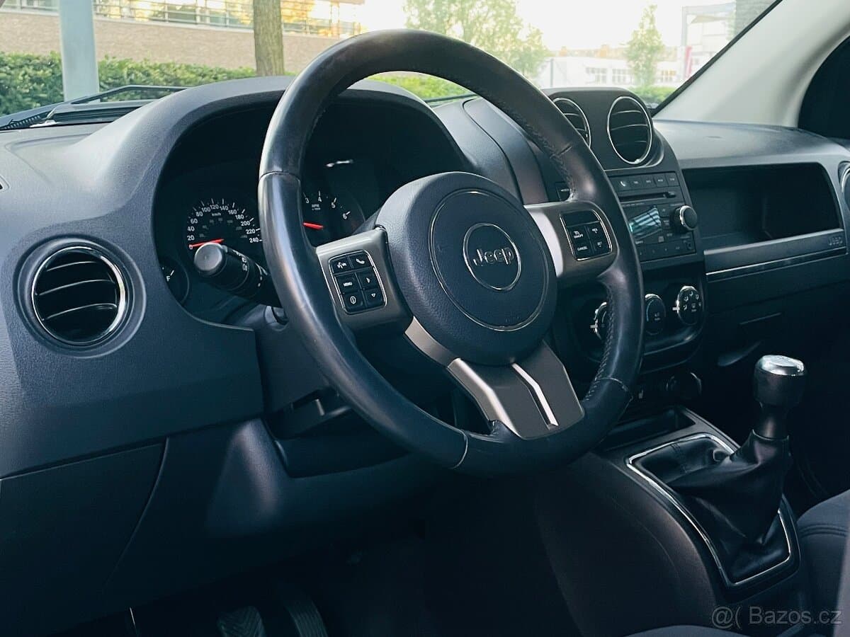 2012 Jeep COMPASS - 13