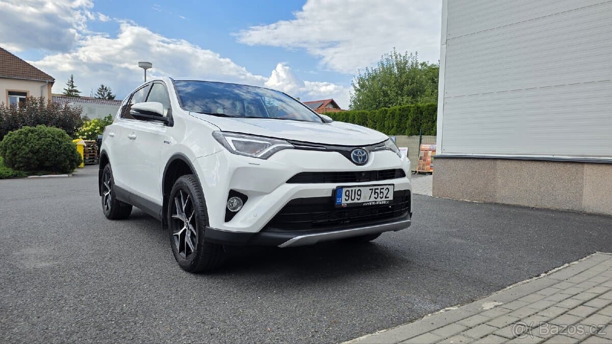 2019 Toyota RAV4 - 13
