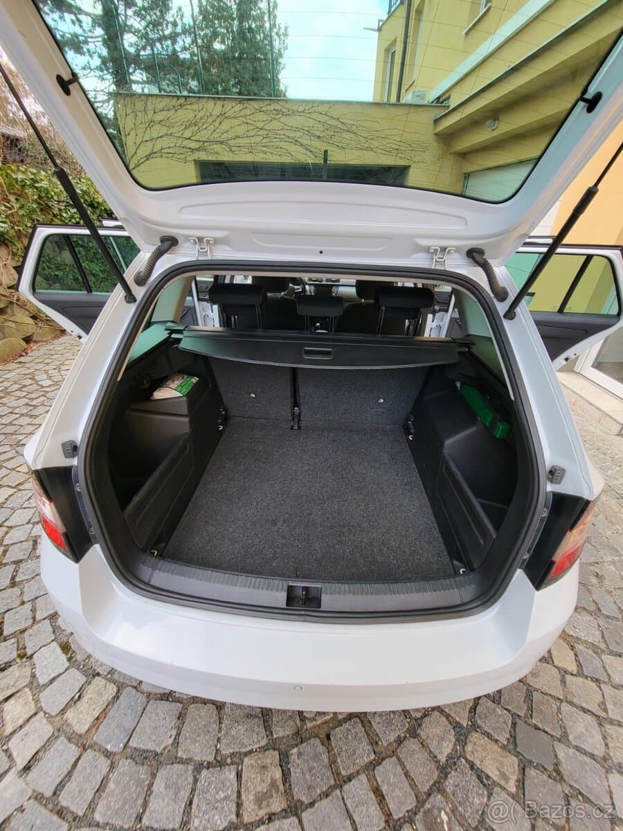 2017 Škoda FABIA - 13