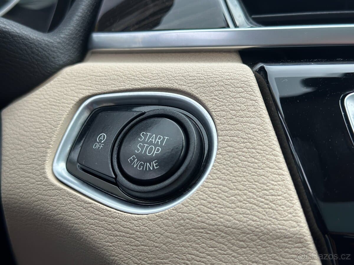 2017 BMW X1 - 13