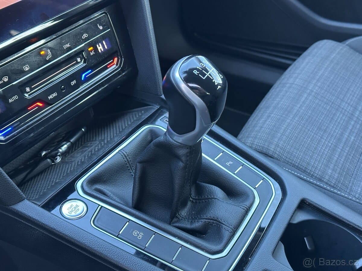 2021 Volkswagen PASSAT - 13