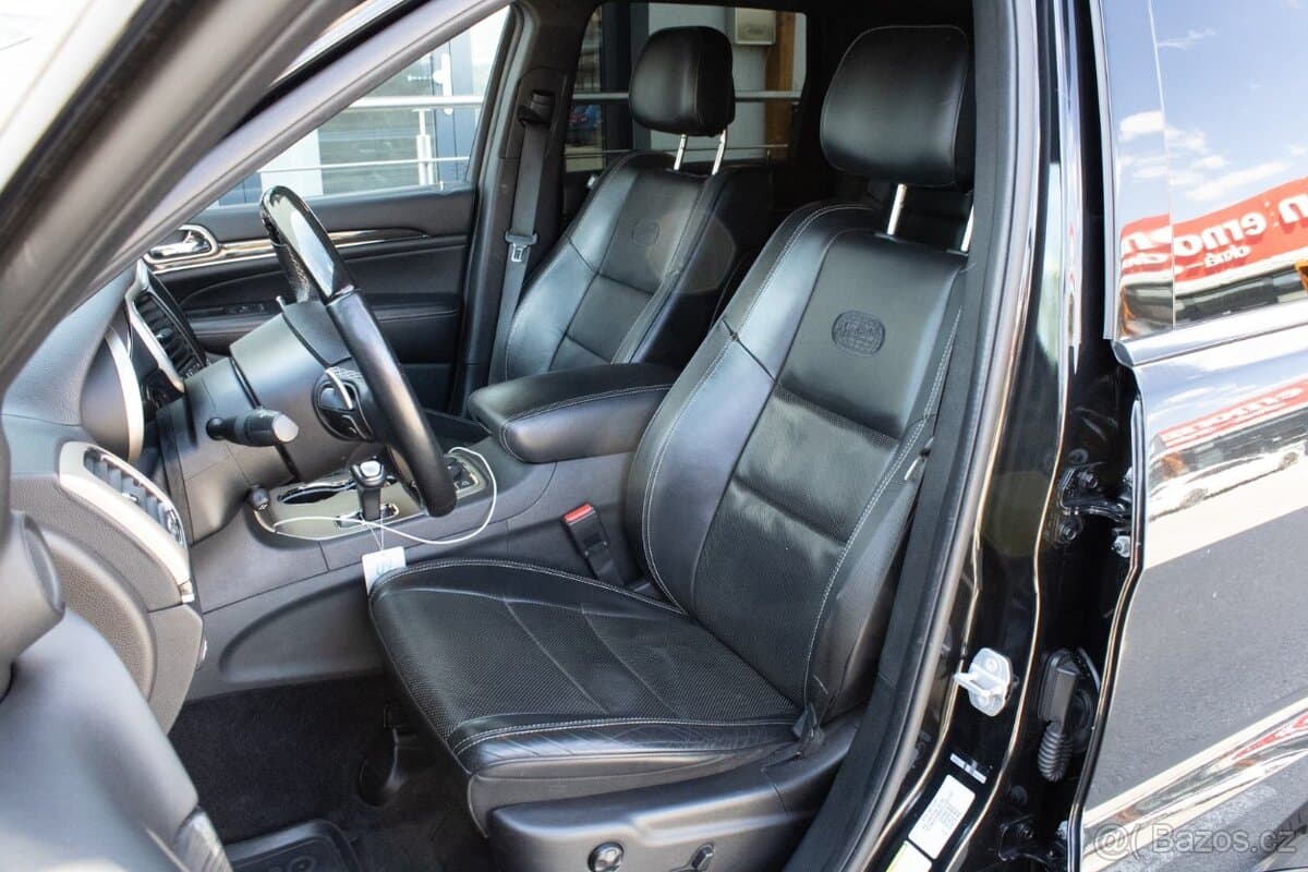 2016 Jeep CHEROKEE - 13