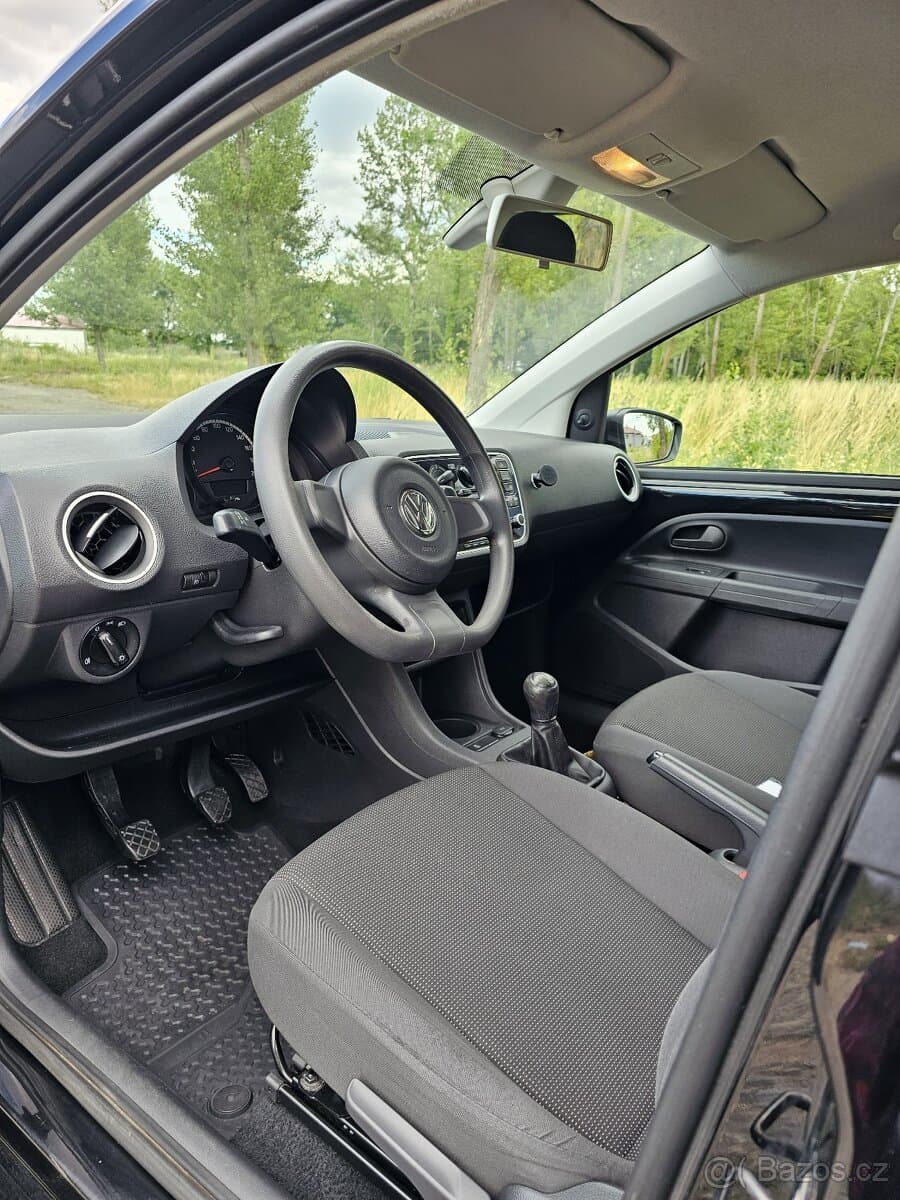 2013 Volkswagen UP! - 13
