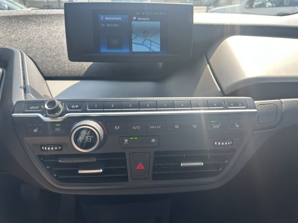 2021 BMW i3 - 13