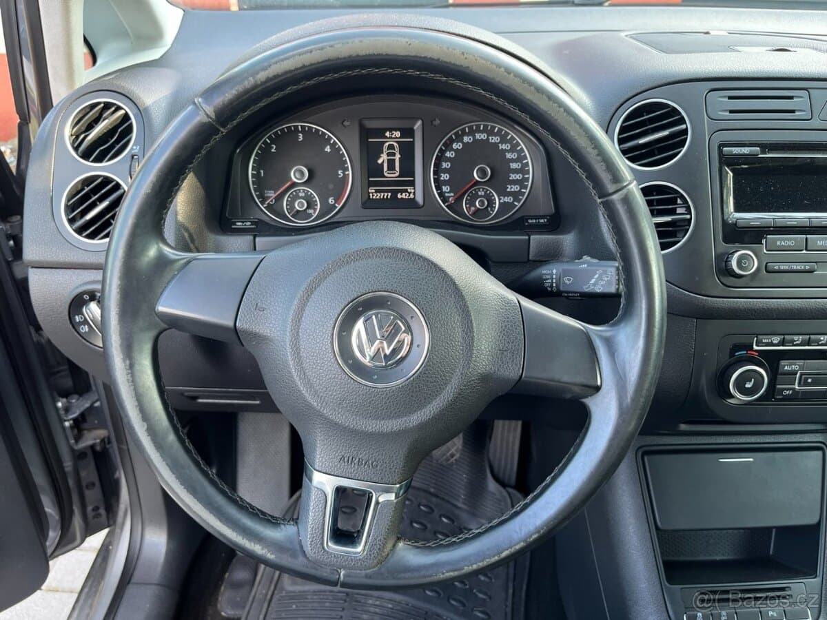 2012 Volkswagen GOLF - 13
