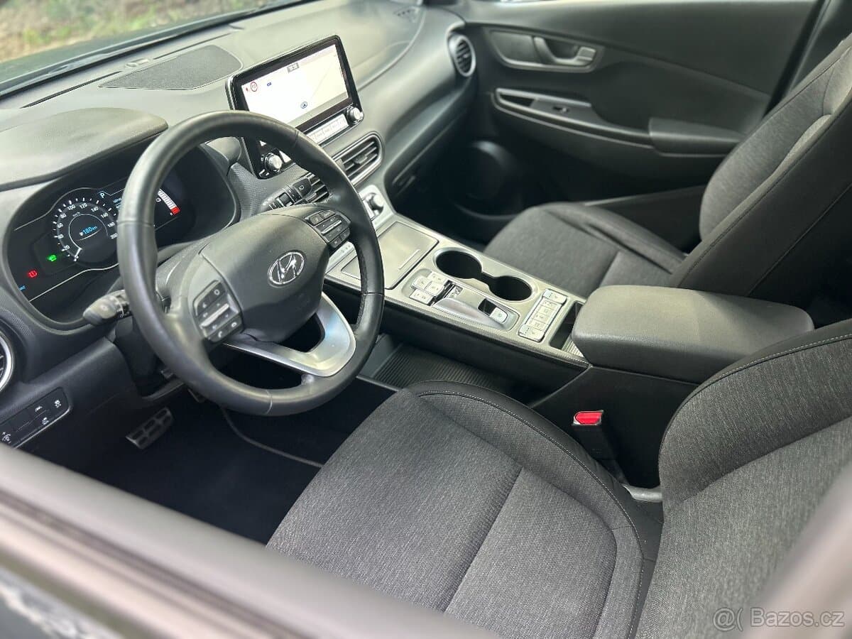 2021 Hyundai KONA - 13