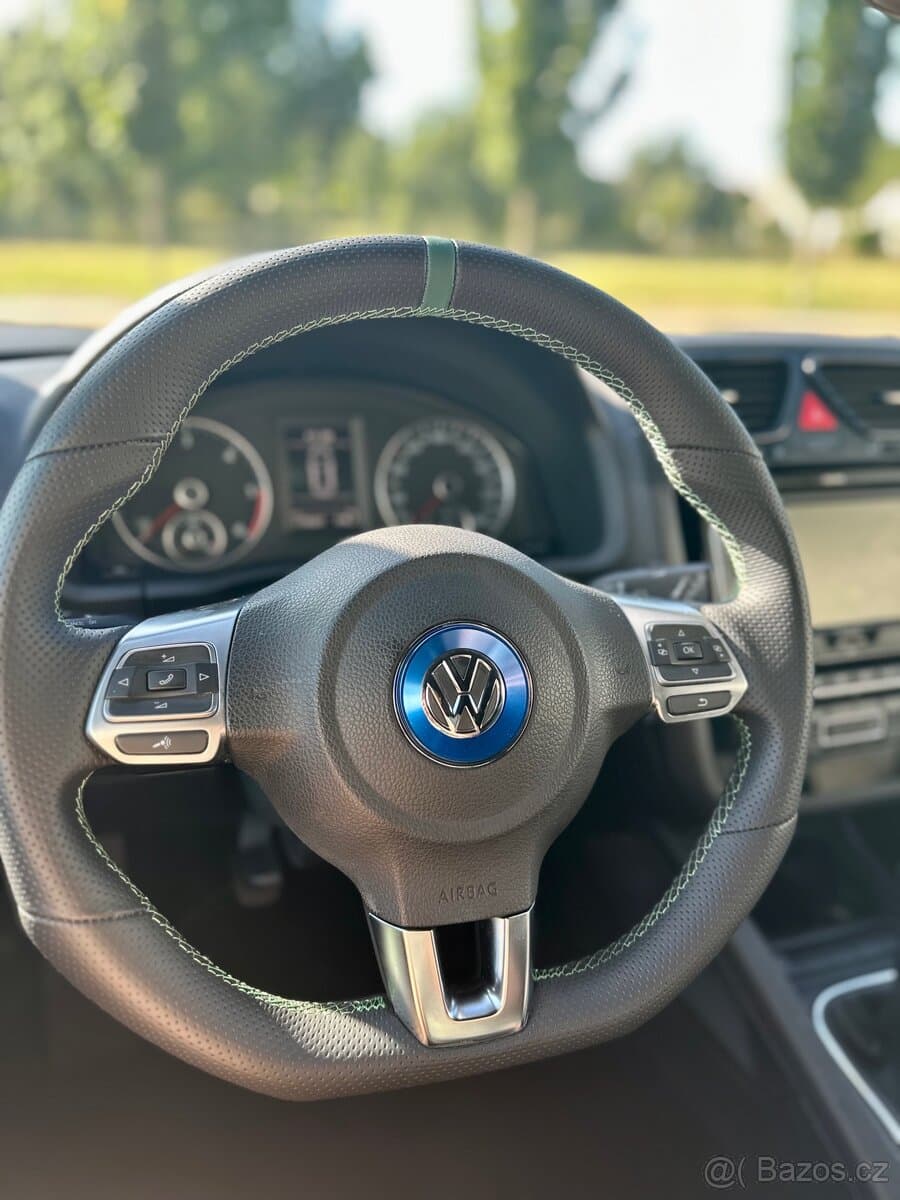 Volkswagen SCIROCCO - 13