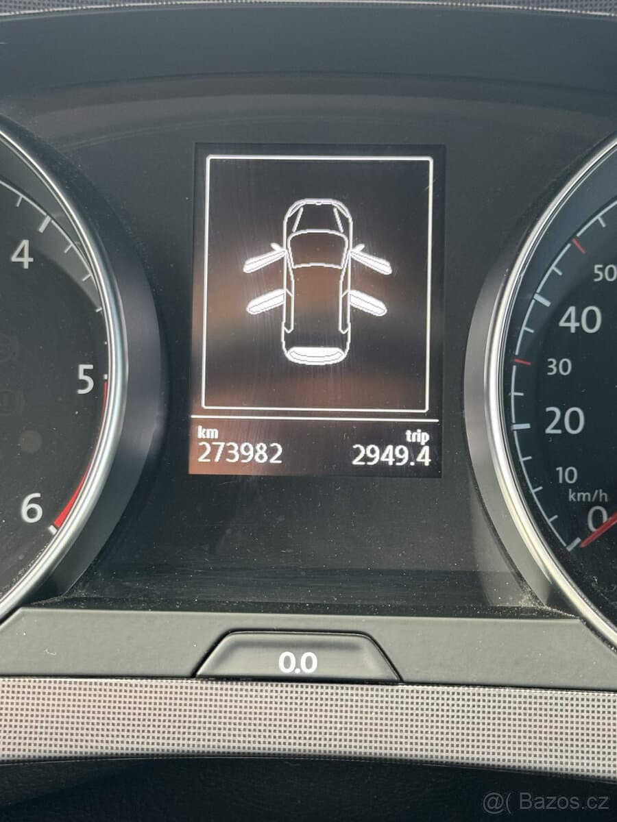 2016 Volkswagen GOLF - 13