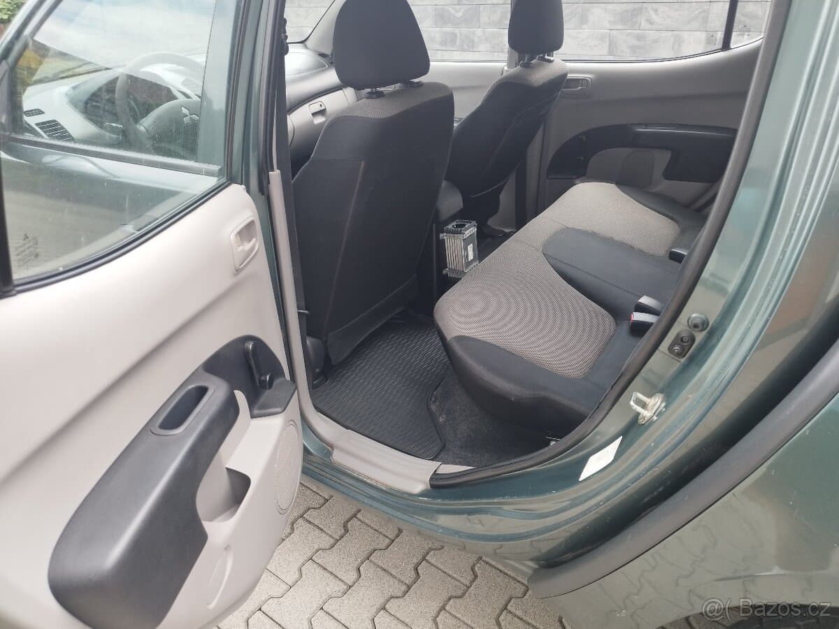 2014 Mitsubishi L200 - 13