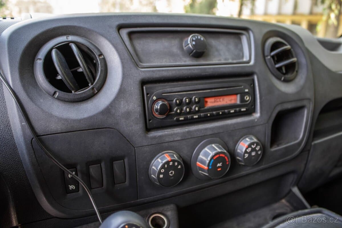 2012 Renault MASTER - 13