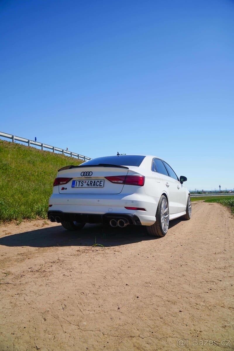 2020 Audi S3 - 13