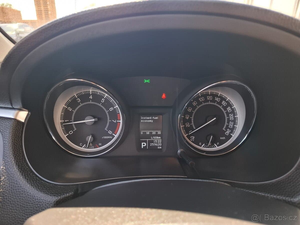 2012 Suzuki KIZASHI - 13
