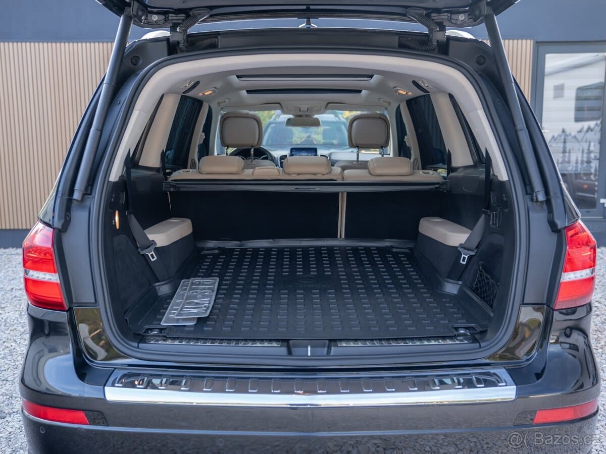 2016 Mercedes-Benz GL - 13